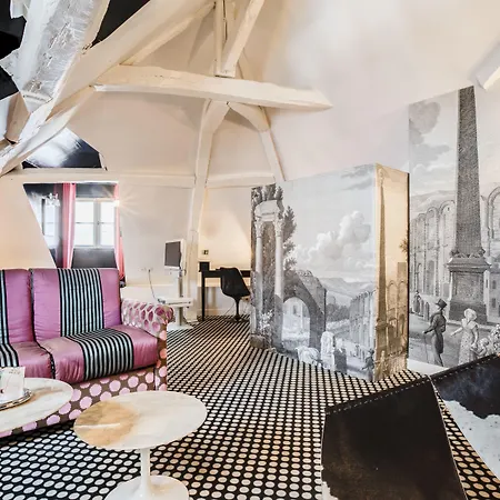 Hotel Du Petit Moulin, Haute Couture By Lacroix Paris