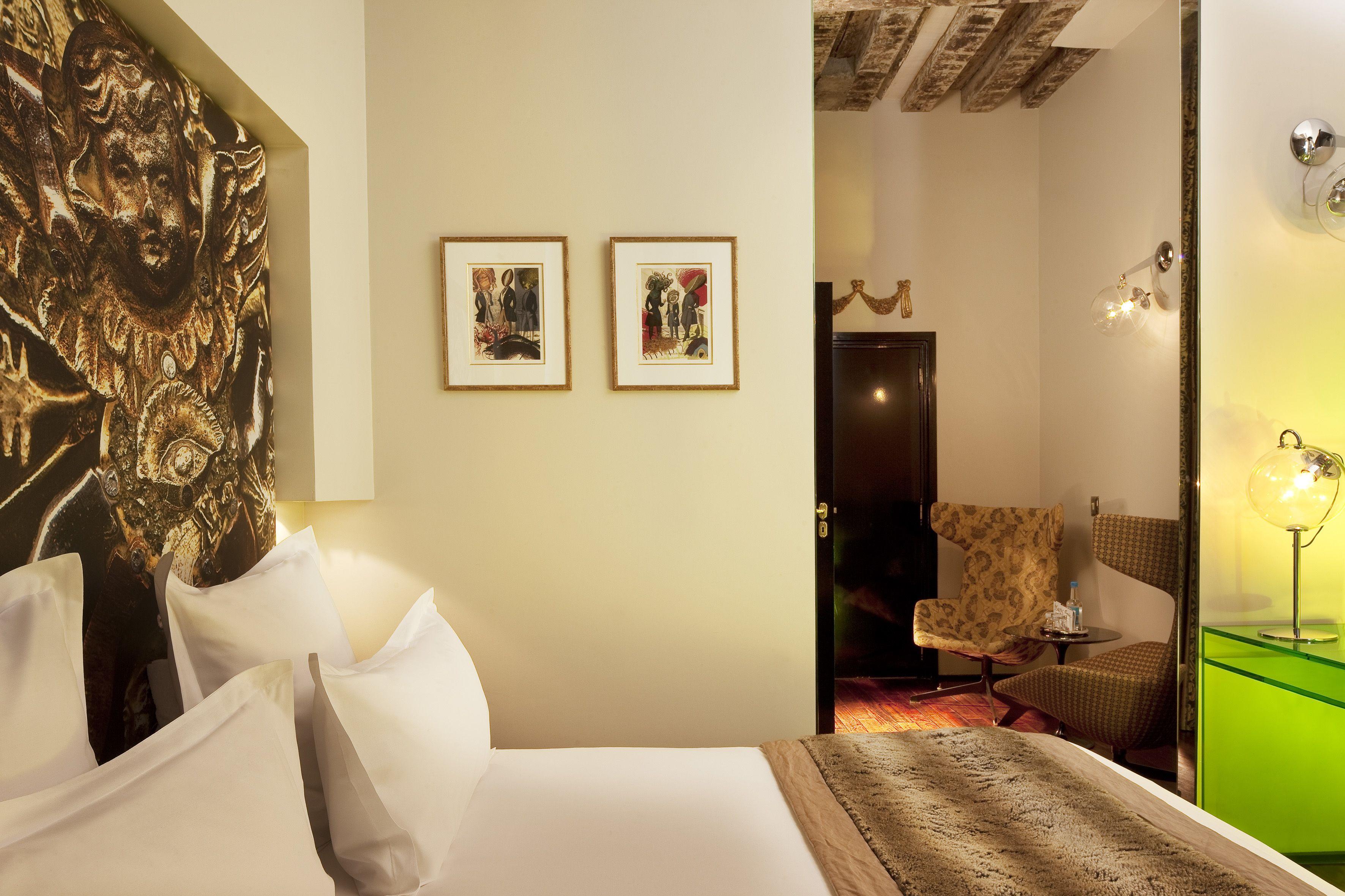 Hotel Du Petit Moulin, Haute Couture By Lacroix